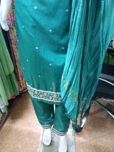 Elegant Green Embroidered Kurta Set