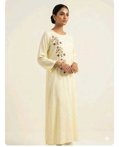 Elegant Cream Embroidered Kurta