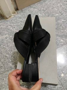 Charles and Keith Black Knotted Mules