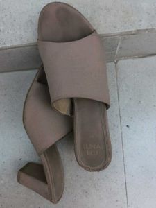 Stylish Beige Wedge Sandals