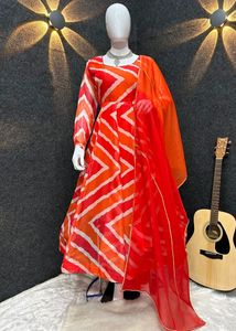 ATTRACTIVE ANARKALI ORANGE SUIT SET