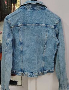 unisex Classic Blue Denim Jacket