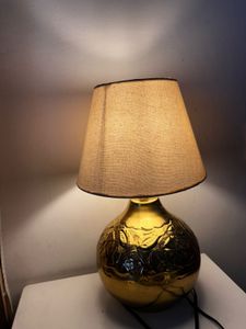 Elegant Gold Accent Lamp