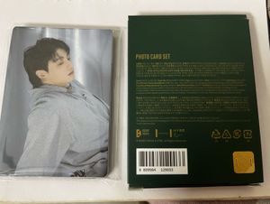 Jungkook Golden Exhibition Photocard Set