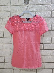 H&M Tshirt Coral and White Top with Lace Detail