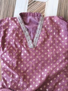 Elegant Embroidered Ethnic kurti