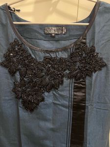 Embellished Blue Sleeveless Kurta