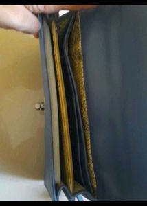 sling bag
