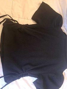 Black Korean casual top