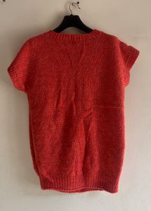 Unisex Red Half Sleeve Sweater