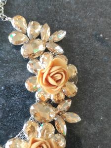 Flower And Stone Set Yellow