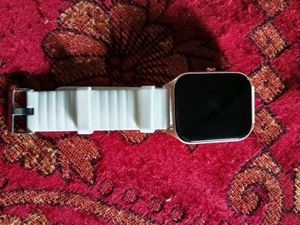 ACTOFIT ULTRA SMARTWATCH