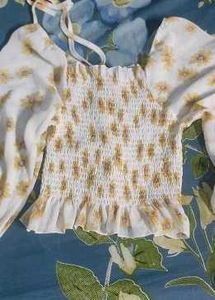 ⛔Sale⛔Floral Print Top