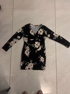 Chic Black Floral Print Wrap Dress