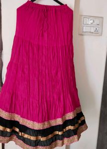 Ethnic pink skirt 💕