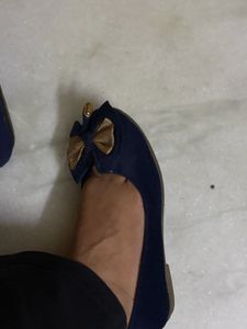 Navy Blue Ballerinas with Gold Bow