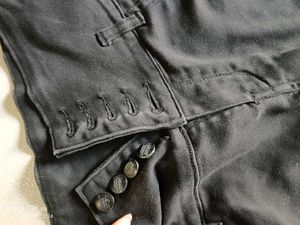 Stylish Black Jeans