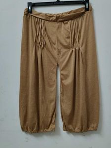 Stylish Brown Cropped Pants