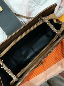 Patterned Chain Shoulder Bag