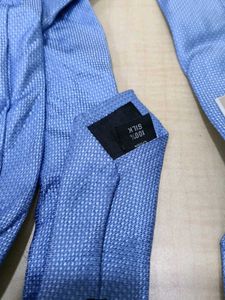 Michael Kors Tie.
