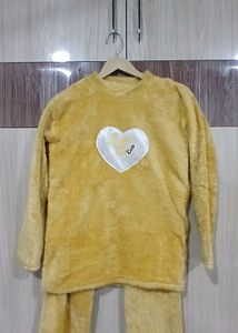 Very Soft Fur Fabric Night Suit