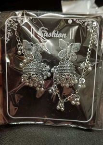 jhumka with hair chain