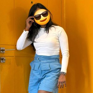 Crop long sleeves white fitted top
