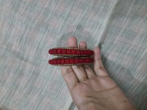 Red &amp; Gold Bangle Set