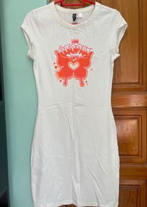 H&M White Graphic T-Shirt Dress