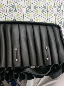 Stylish Black Pleated Handbag