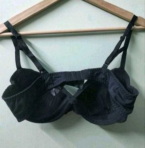 Lace Padded push-up ,2 Bra set in one pack 30rs of
