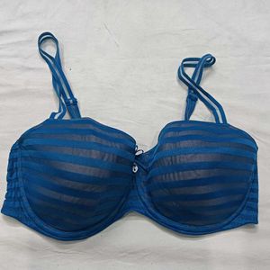 Blue🪔 Striped Bra