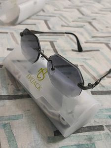 EYEJACK by Voyage UV Protected Golden Rimless Sung