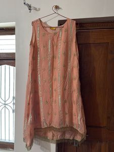 Peach Embroidered Sleeveless Kurta