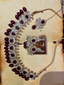 Elegant Maroon Stone Jewelry Set❤️