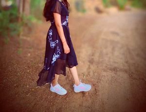 Maxi In Black Colour With White Flower 🧿