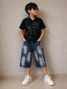 Boys Graphic Print shirt and Denim Shorts