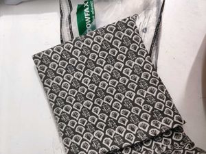 cotton mix Black &amp; White Floral Print Dress Materi
