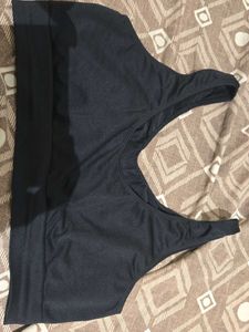 Comfortable Black Sports Bra