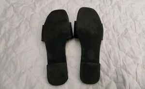 Black leather sandal SALE!!