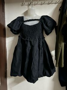Chic Black Smocked Puff Sleeve Dress