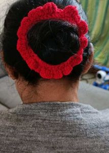 Crochet Flower Hair Tie