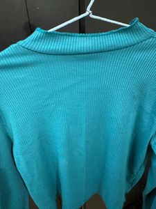 Teal Ribbed Mock Neck Cropped Top