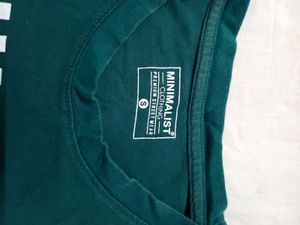 Green boxer style Cropped T-Shirt with "Love" Grap