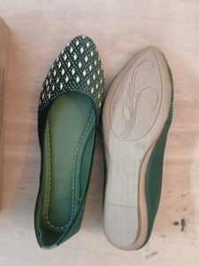 New Stylish Green Flats for Women size 39