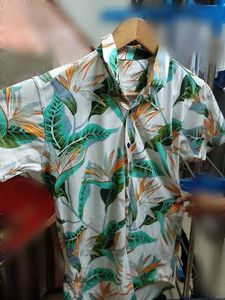 Men's Tropical Print Short Sleeve Shirt