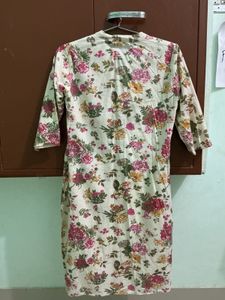 Floral Print Kurta set with leggings