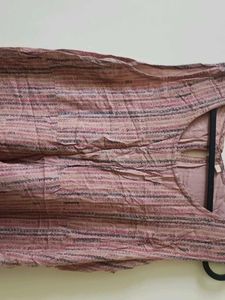 Striped Sleeveless kurti with coat