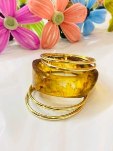 Unique Amber &amp; Gold Bangle Set