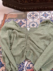Chic Green Floral Ruched Top